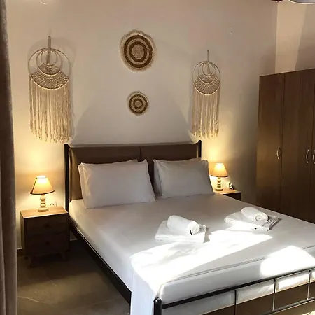 Moxy Paxos - Cozy Apartman *